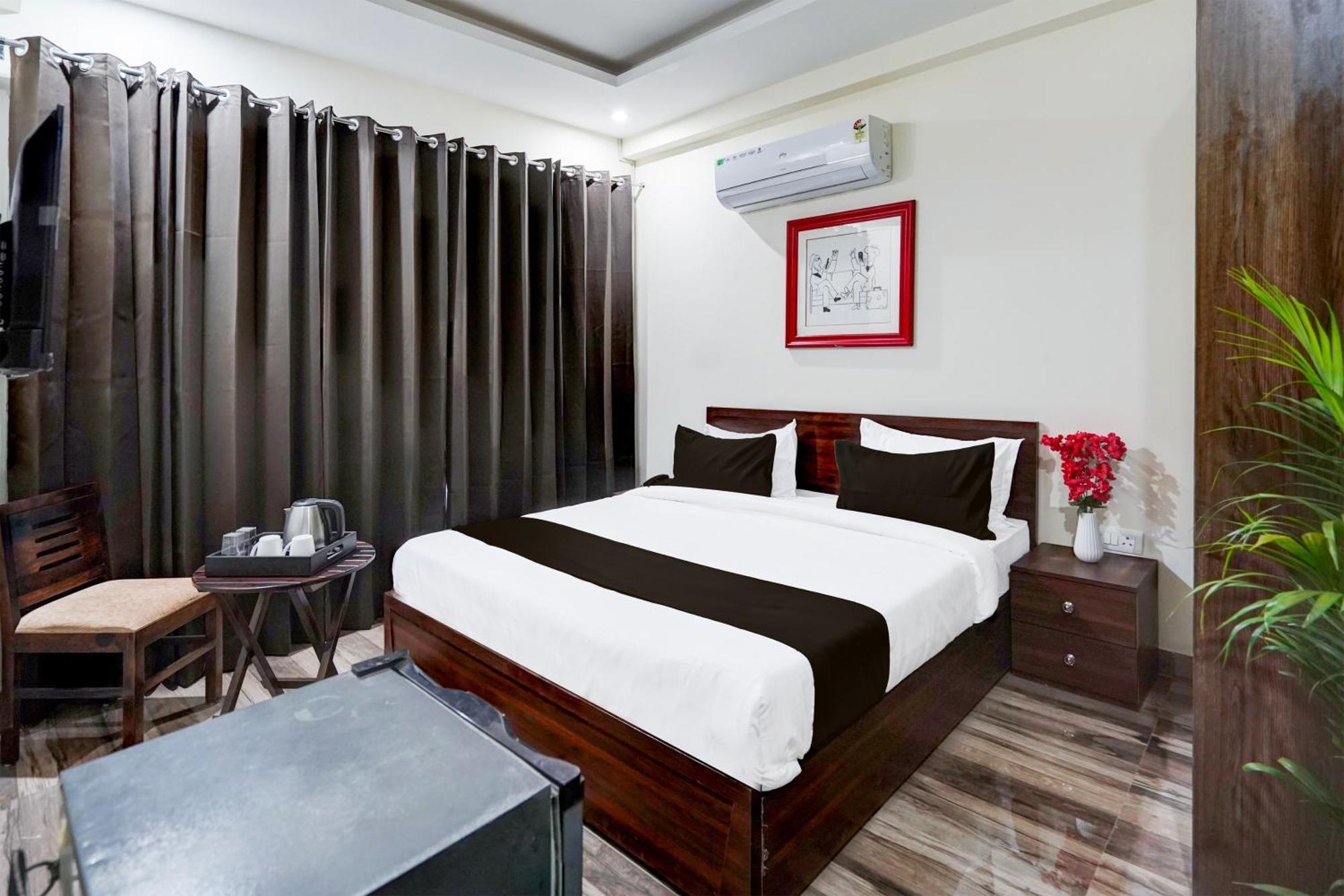 Townhouse Delight Inn Gurgaon Exterior foto